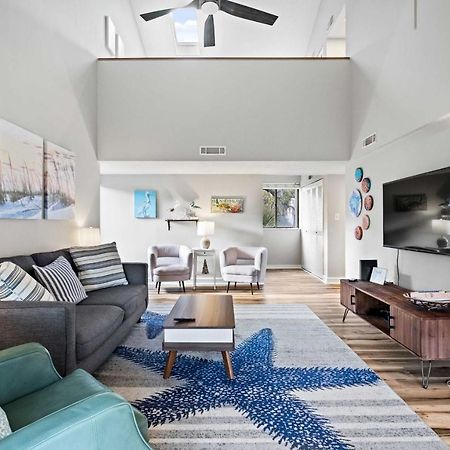 Coastal Oasis With Pool - Walk To Coligny Beach Park Hilton Head Island Exterior foto