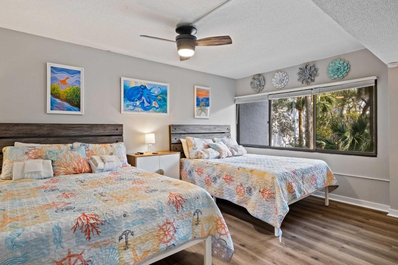Coastal Oasis With Pool - Walk To Coligny Beach Park Hilton Head Island Exterior foto